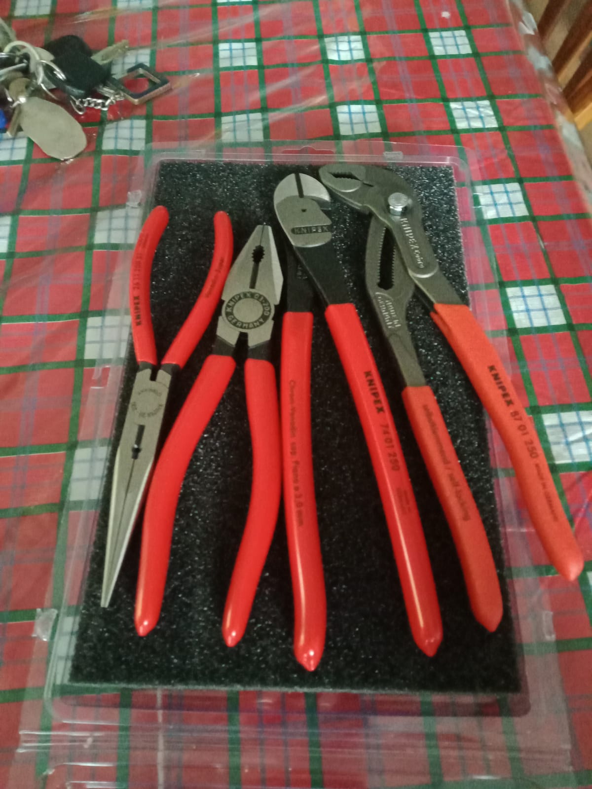 Knipex Tools 9K 00 80 94 US Cobra Combination Cutter and Needle Nose Pliers Set (4 Piece) customer photo 1