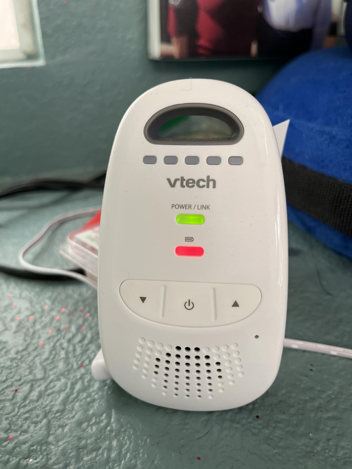 VTech Upgraded Baby Monitor with Rechargeable Battery, Long Range, Crystal-Clear Sound, and Alerts customer photo 2