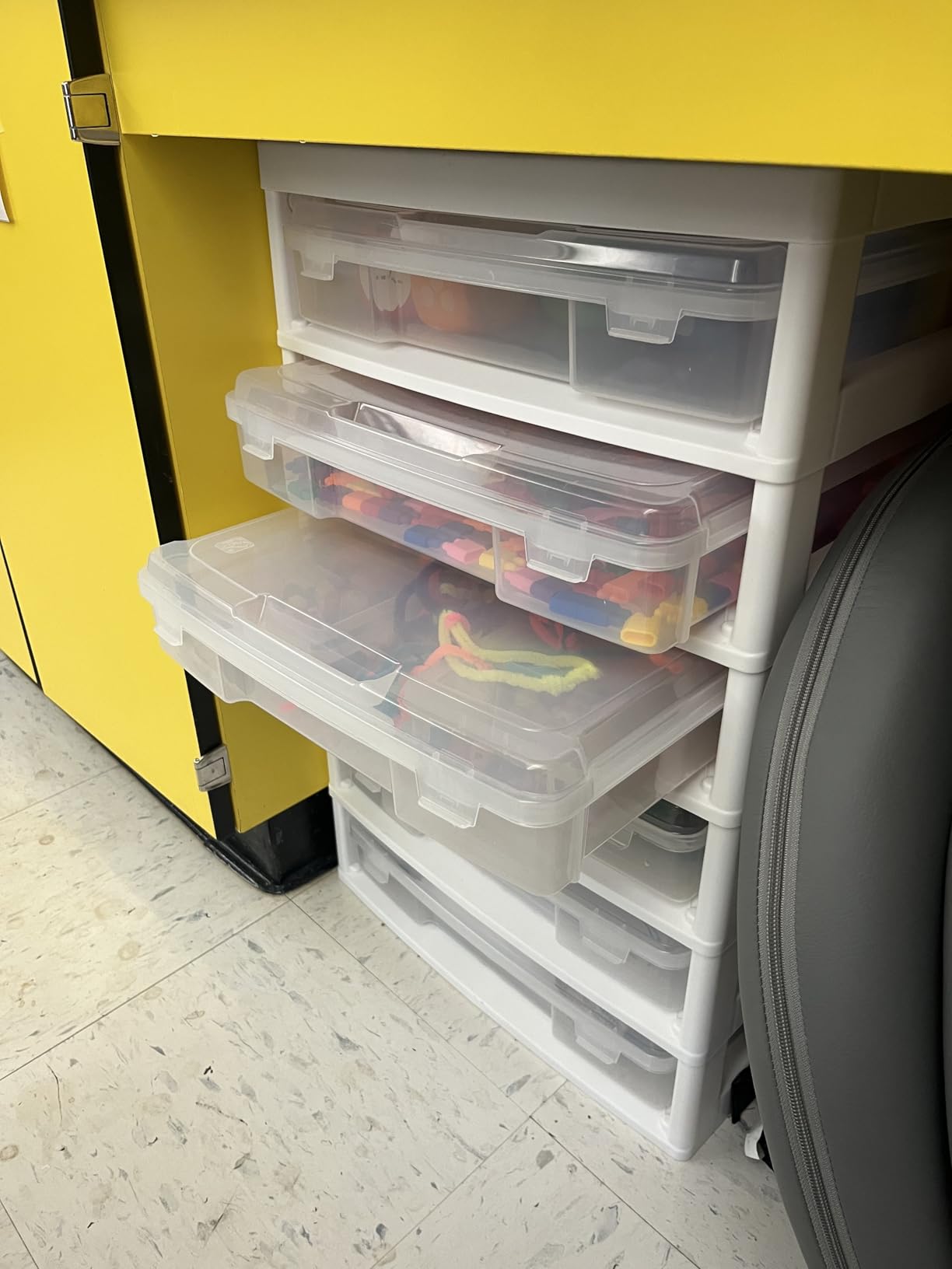 IRIS USA Rolling Cart with Drawers |Made in USA| 6-Tier Cases - Black/Clear customer photo 2