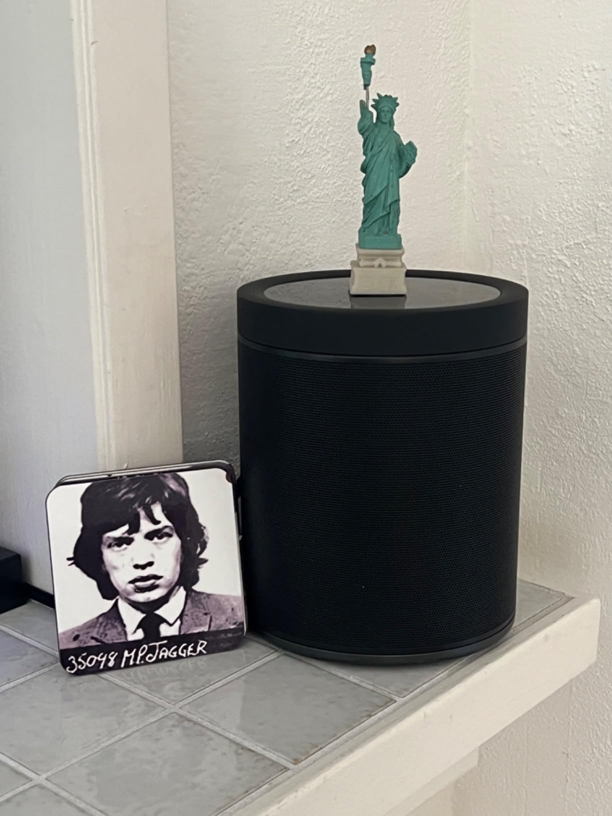 YAMAHA Audio MusicCast 20 Wireless Speaker, Black customer photo 1
