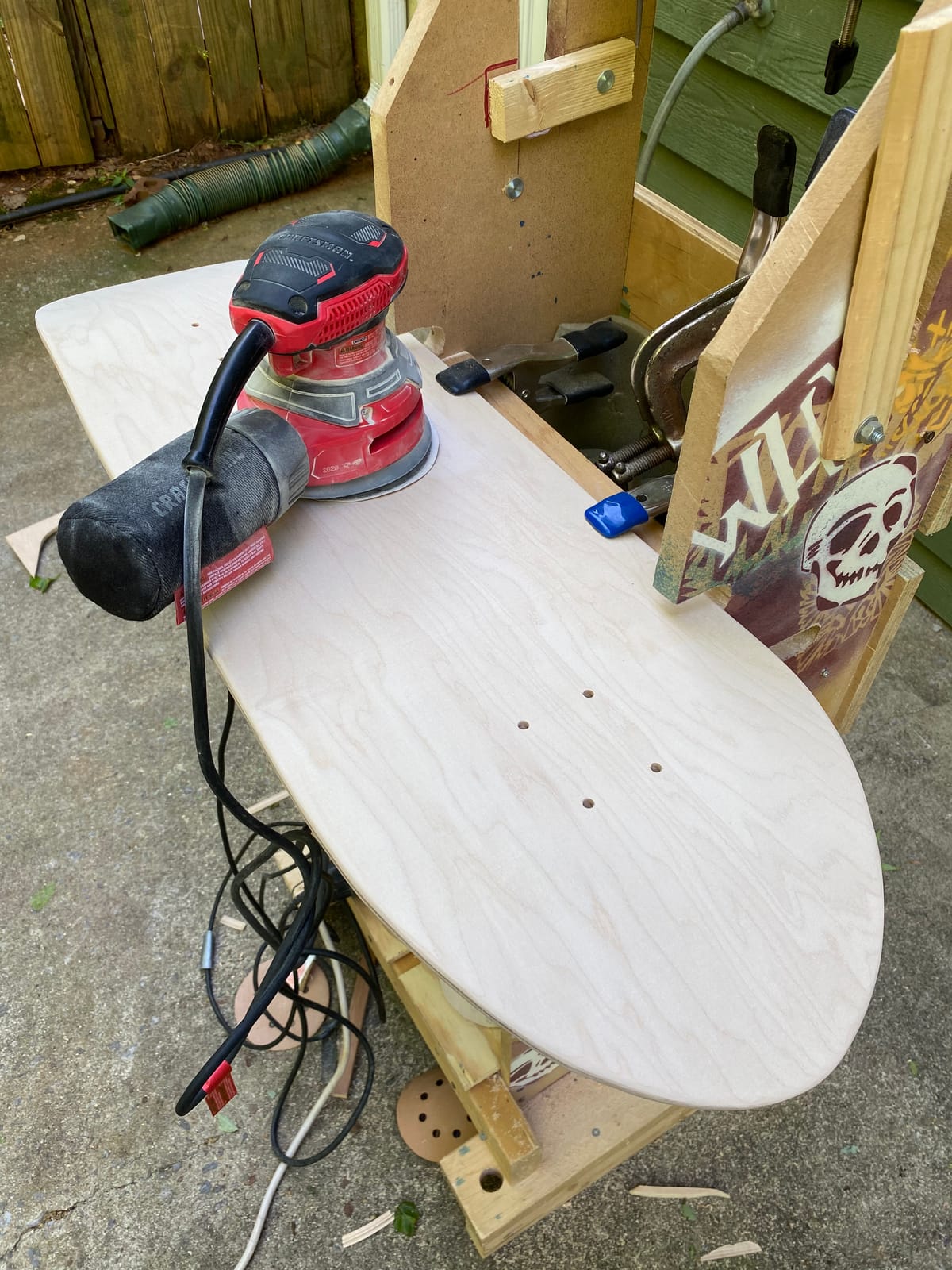 CRAFTSMAN Orbital Sander, 5 inch, 12,000 OPM, 3 Amp, Corded (CMEW231) customer photo 2