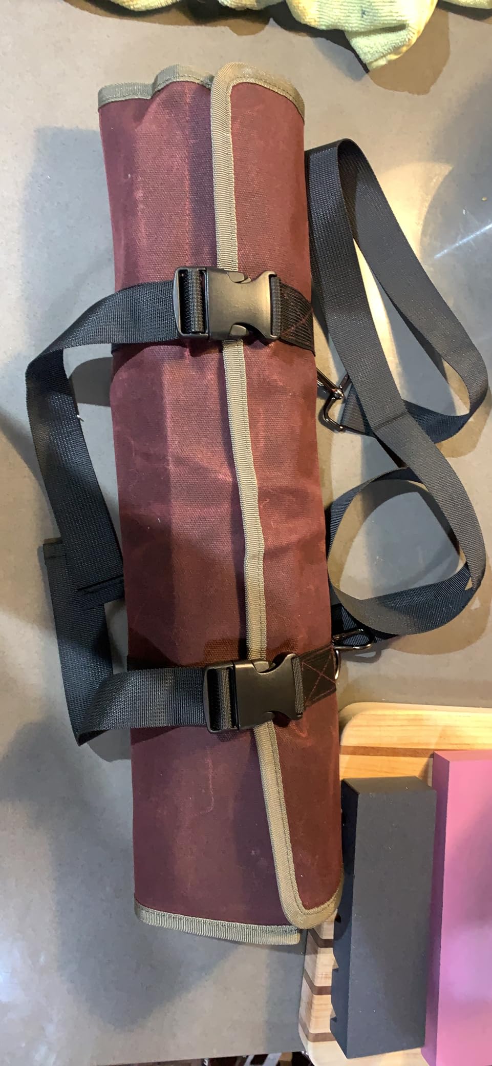 Chef’s Knife Roll Bag,Waxed Canvas Knife Cultery Carrier, Portable Chef Knife Cases,Knife Pouch Holders With 10 Slots Plus 1 Zipper Pockets Can Hold Home Kitchen Knife Tools Up To 18.8” customer photo 2