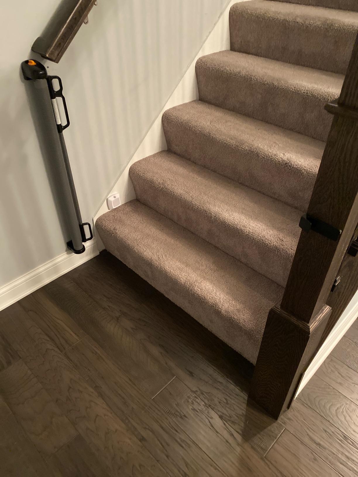 EasyBaby Retractable Baby Gate, 33