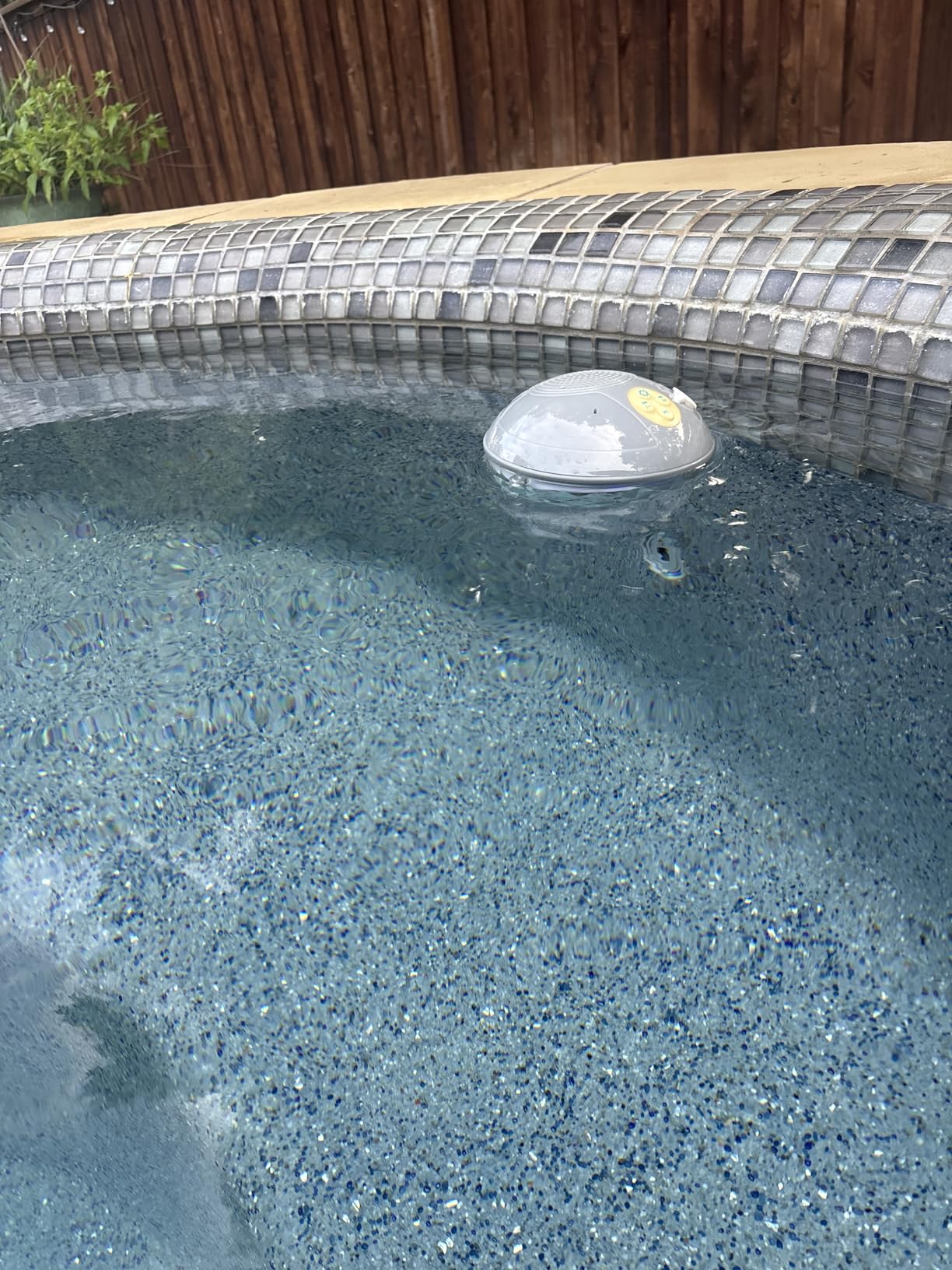 Bluetooth Pool Speaker with Colorful Light, Portable Floating Pool Speaker IP68 Waterproof,Built-in Mic, Floatable Crystal Clear Sound Wireless Bluetooth Hot Tub Speakers for Pools Spa Outdoor customer photo 2
