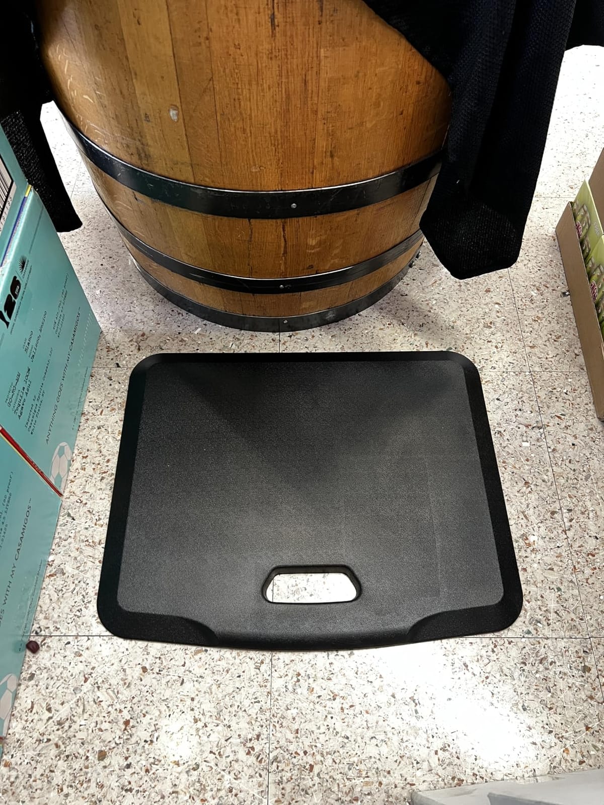 Mount-It! Standing Desk Floor Mat, 18x22, Red customer photo 1