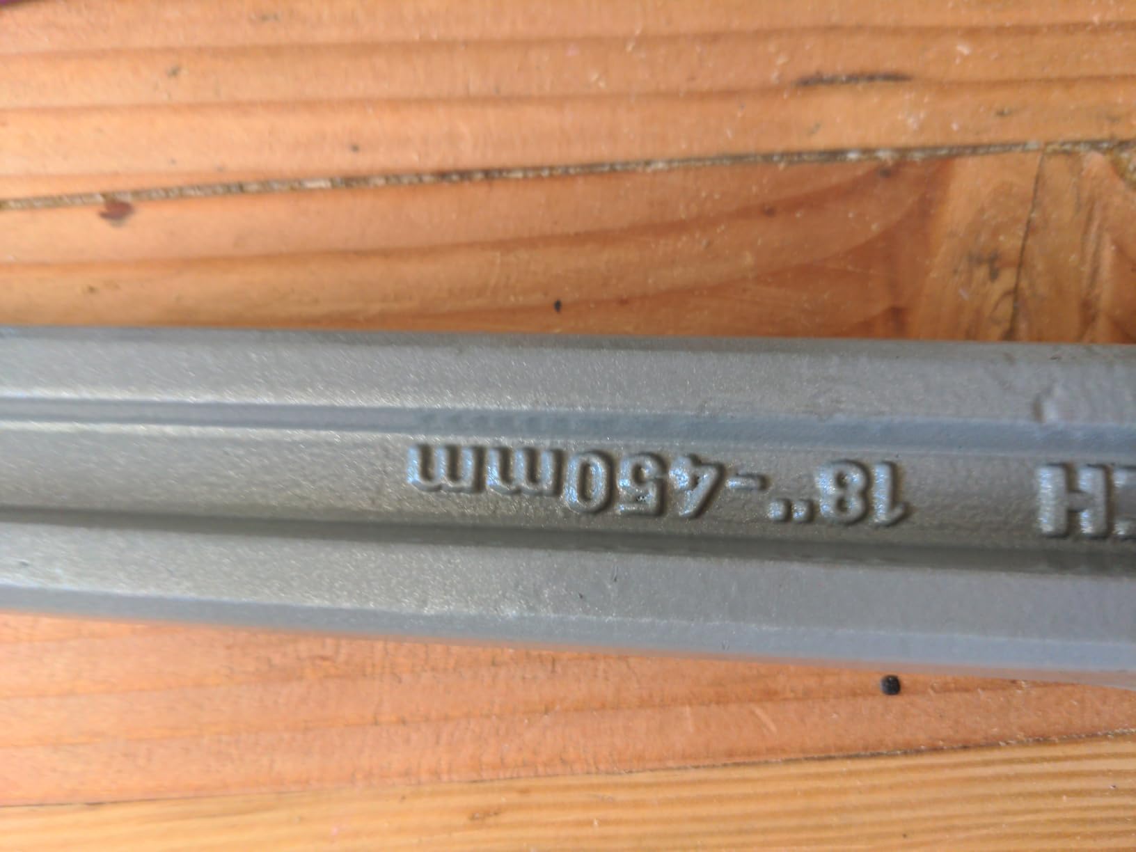 DURATECH 10-inch Aluminum Straight Pipe Wrench, Adjustable Plumbing Wrench customer photo 2