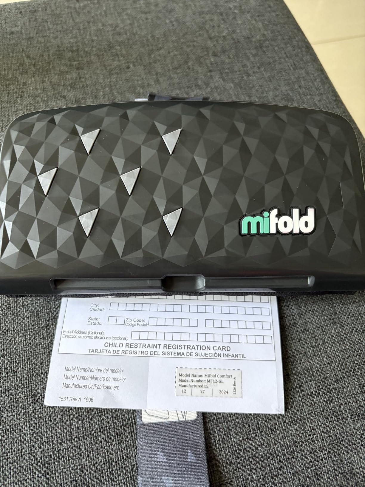 New Mifold Comfort Grab-and-go Car Backless Booster Seat-Compact and Portable for Every Day, Carpooling, Travel, Ocean Blue customer photo 2