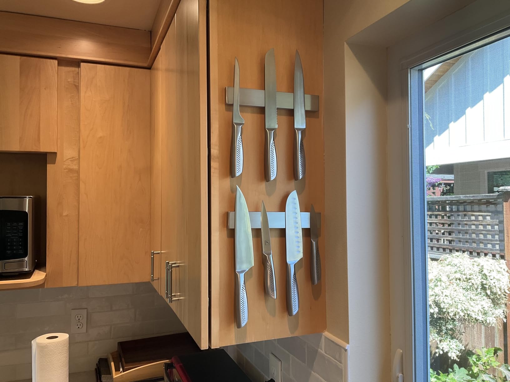 Ninonly 10 Inch Magnetic Knife Holder for Wall, Stainless Steel Knife Strip customer photo 2