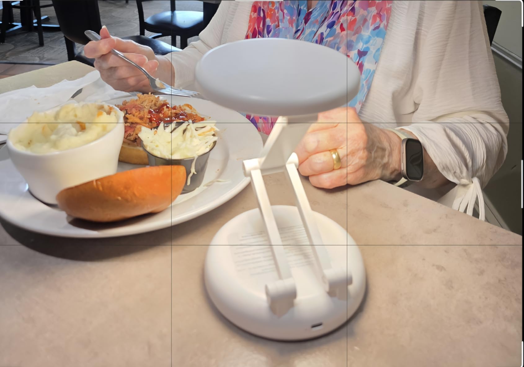 One Fire Rechargeable Table Lamp, 3600mAh Battery Operated Lamp Desk Lamp customer photo 2