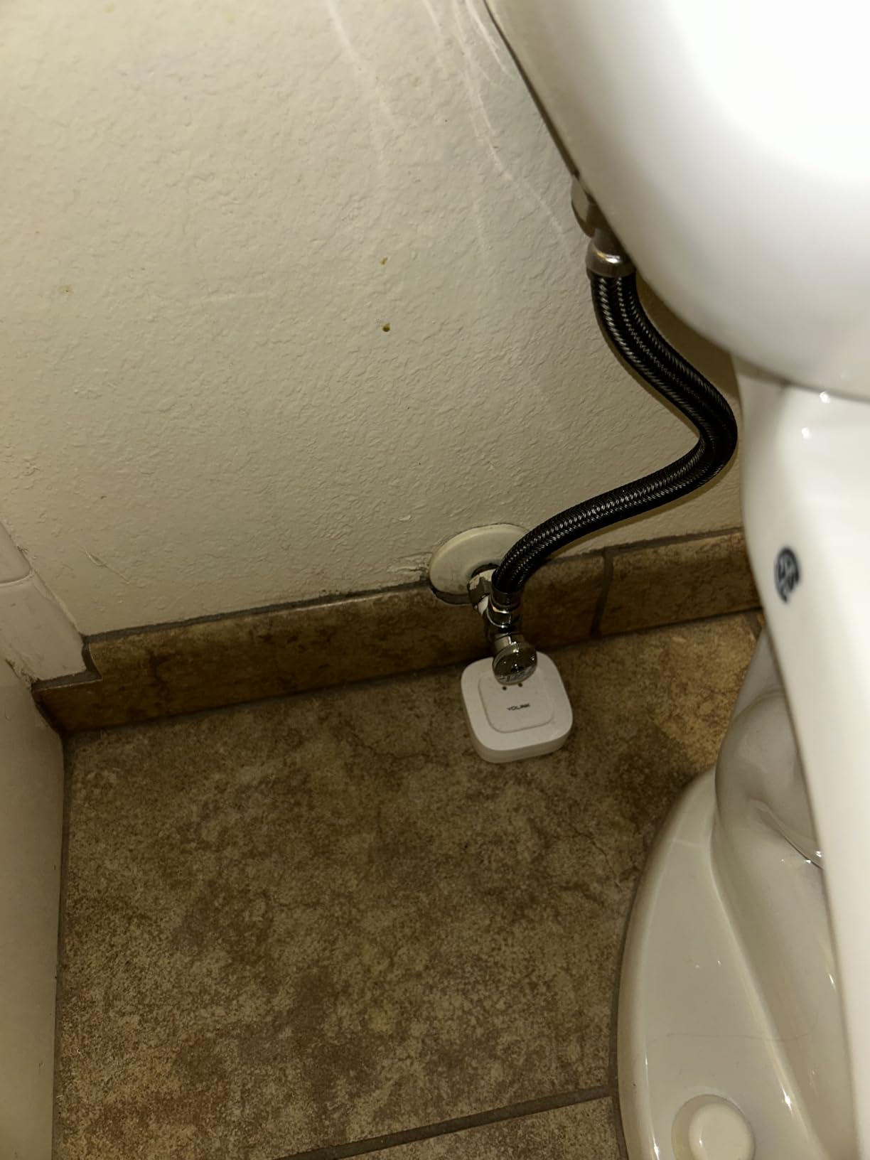 YoLink Water Shutoff Kit: Controller + EVO + 3-Pack Sensors + Hub customer photo 1