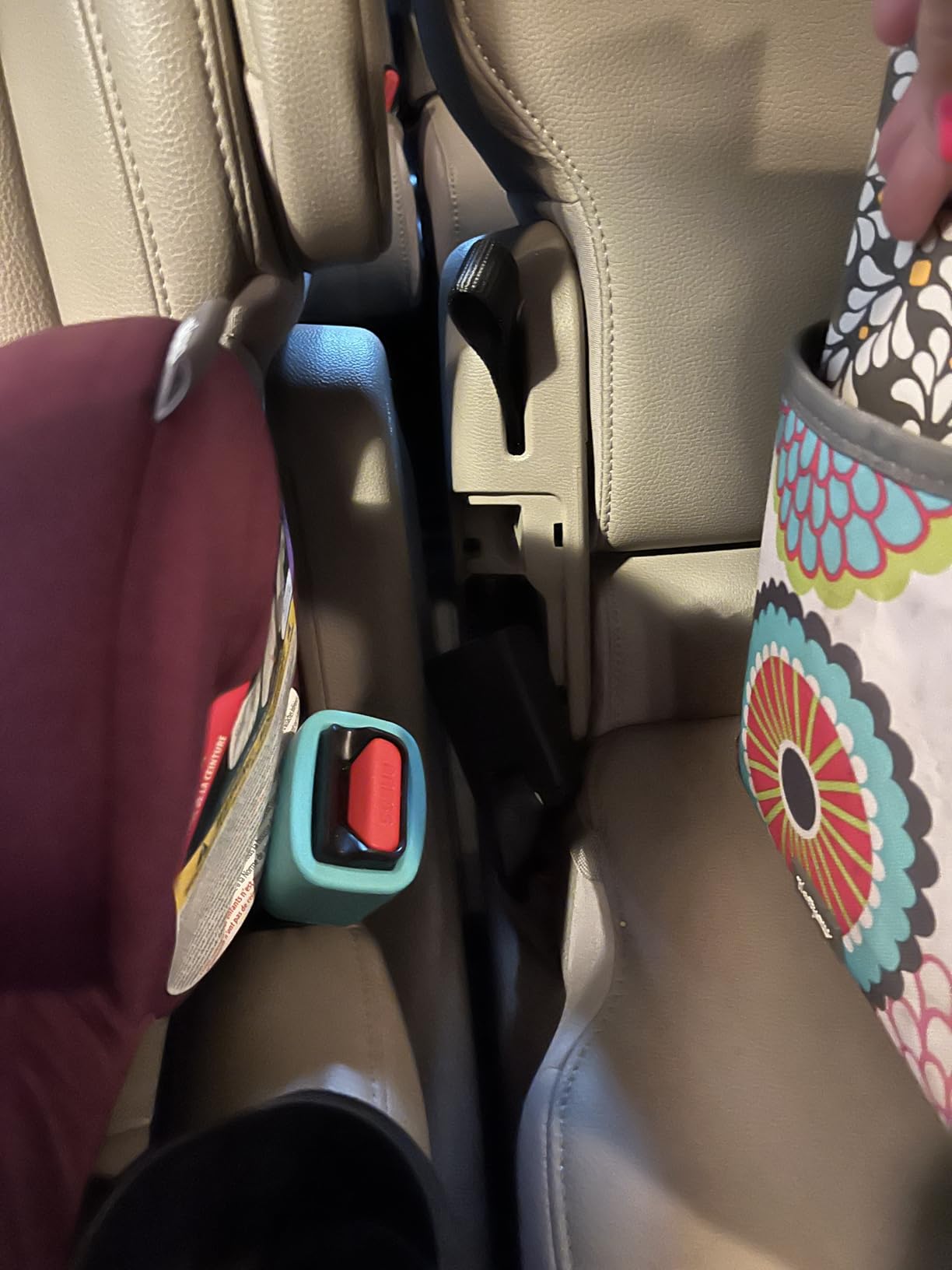 Diono Solana 2 XL 2022, Dual Latch Connectors, Lightweight Backless Belt-Positioning Car, 8 Years 1 Booster Seat, Black customer photo 1