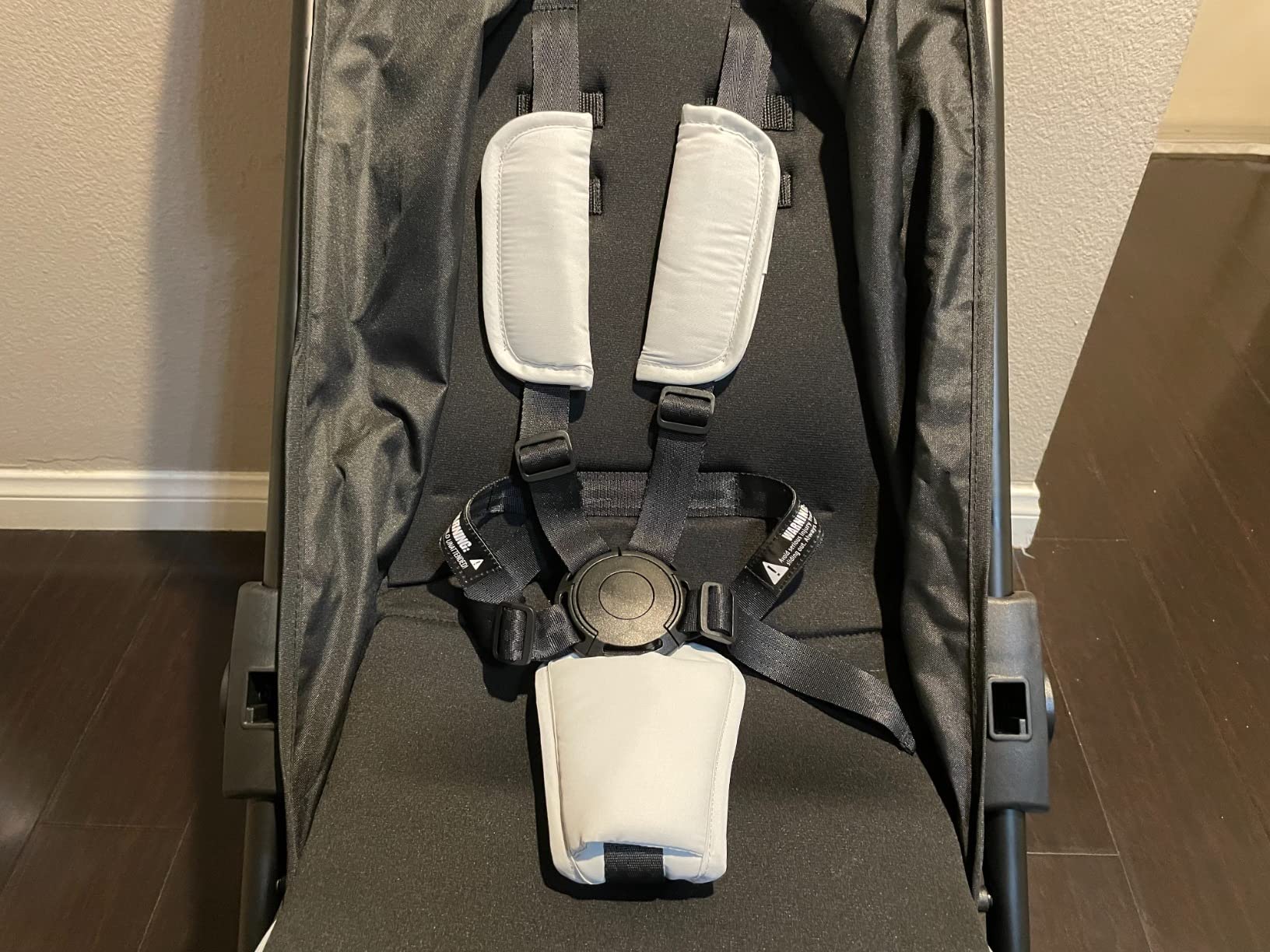 BABY JOY Lightweight Baby Stroller, Compact Travel Stroller for Airplane, Infant Toddler Stroller w/Adjustable Backrest & Canopy, Storage Basket, Self Standing Gravity Fold, Aluminium Frame (Black) customer photo 2