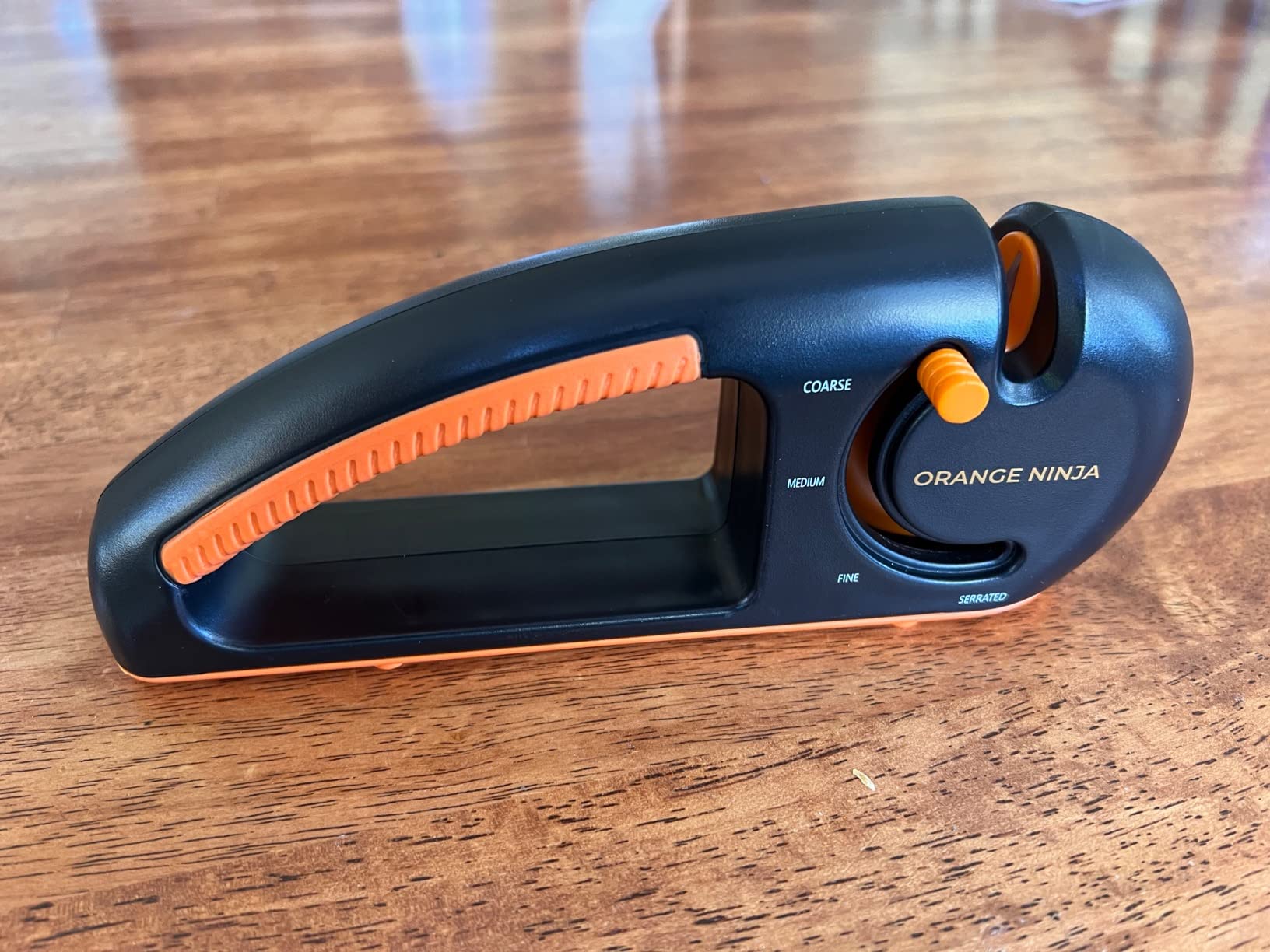 Orange Ninja Serrated & Kitchen Knife Sharpener – 4-Stage Sharpening Tool customer photo 1