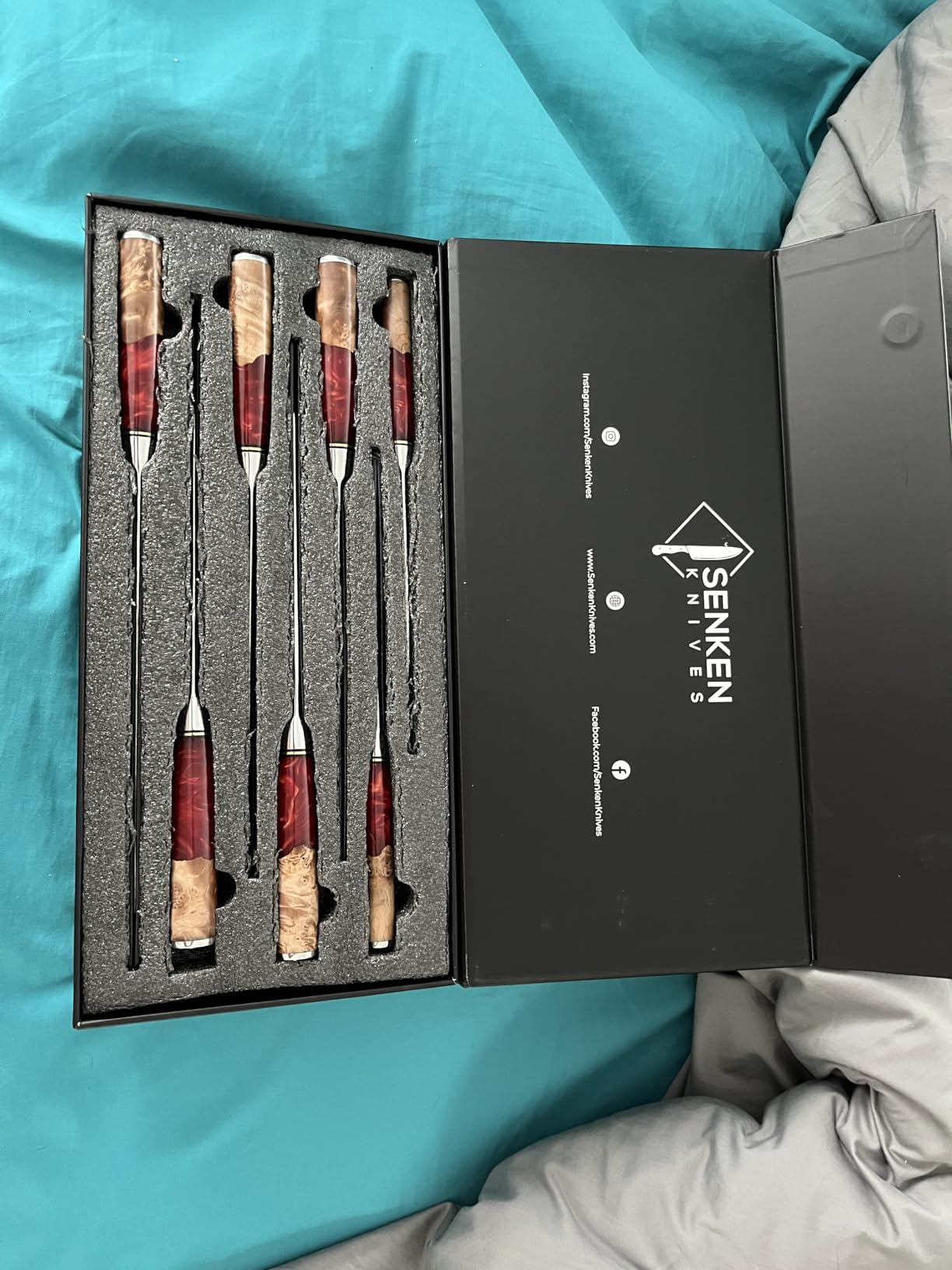 SENKEN 7-Piece Damascus Kitchen Knife Set - Tsunami Collection - 67-Layer Japanese VG10 Steel - Chef's Knife, Cleaver, Santoku, Bread, Boning, & More customer photo 2