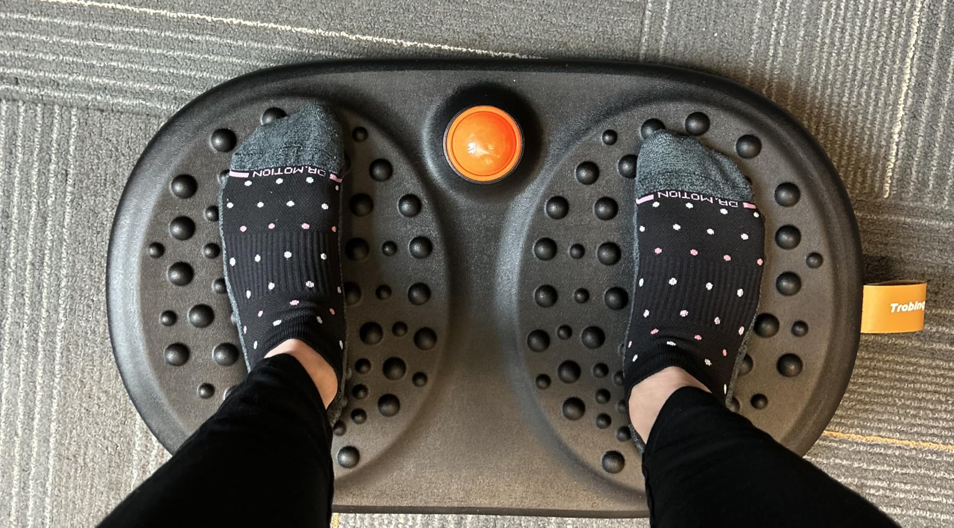 Trobing Standing Desk Mat Balance Board customer photo 1