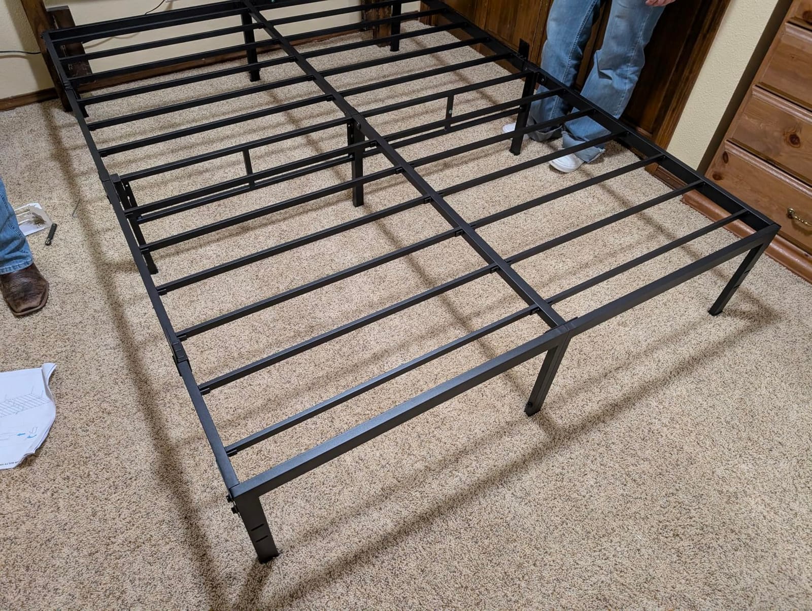 FUIOBYVV Queen Bed Frame, 14 Inch Heavy Duty Metal Platform Bed Frame Queen Size Support Up to 3500 lbs, No Box Spring Needed,Headboard Holes,Steel Slat Support,Noise Free,Easy Assembly customer photo 1