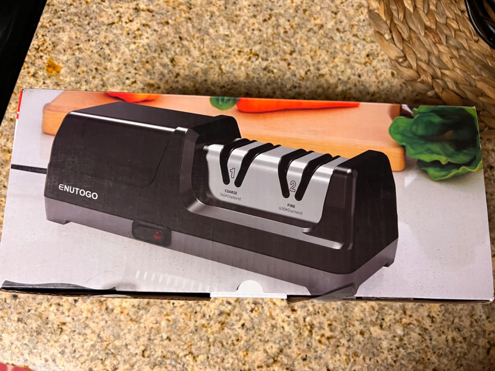 Enutogo Knife Sharpener, Professional 2-Stages Eleltric Knife Sharpeners with Diamond Abrasives for 20-Degree Straight Edge, Knife Sharpener for Kitchen Knives with Sharpening and Polishing customer photo 2