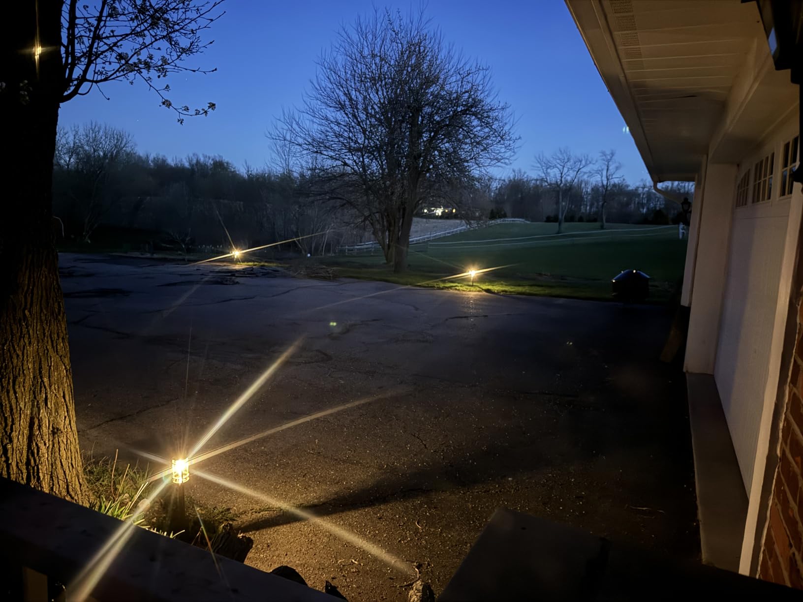 ILANCK Solar Pathway Lights Outdoor Solar Lights 8 Pack Metal & Glass Design - Waterproof Auto On/Off Bright Long-Lasting Garden Landscape Lighting Walkway Driveway customer photo 1