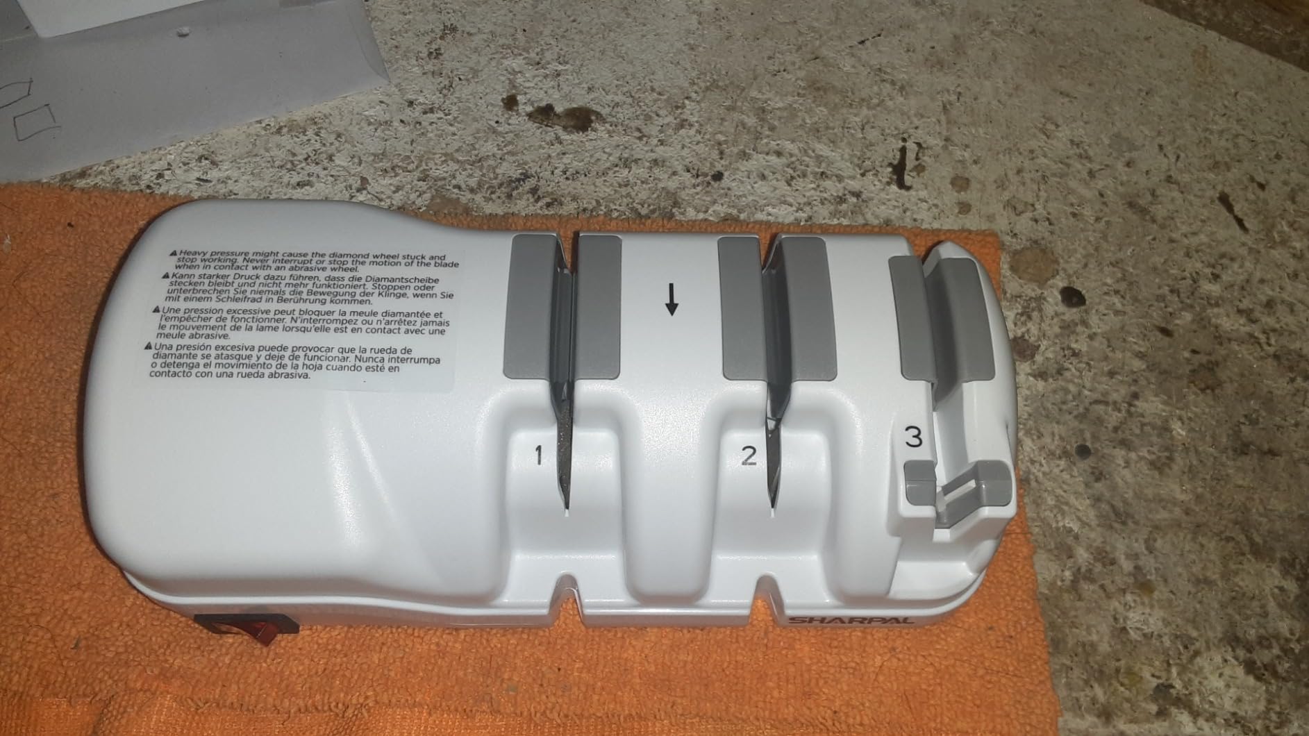 SHARPAL 198H Electric Knife Sharpener 3 Stage with Diamond Wheels customer photo 2