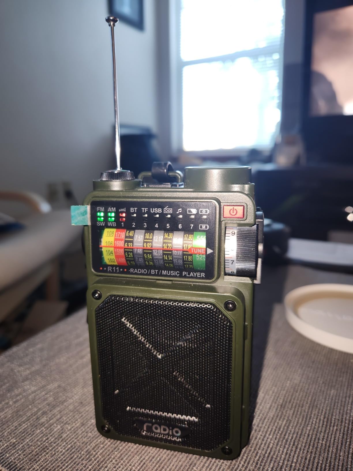 Emergency Radio Hand Crank Solar - NOAA/AM/FM Shortwave Radio for Camping customer photo 1