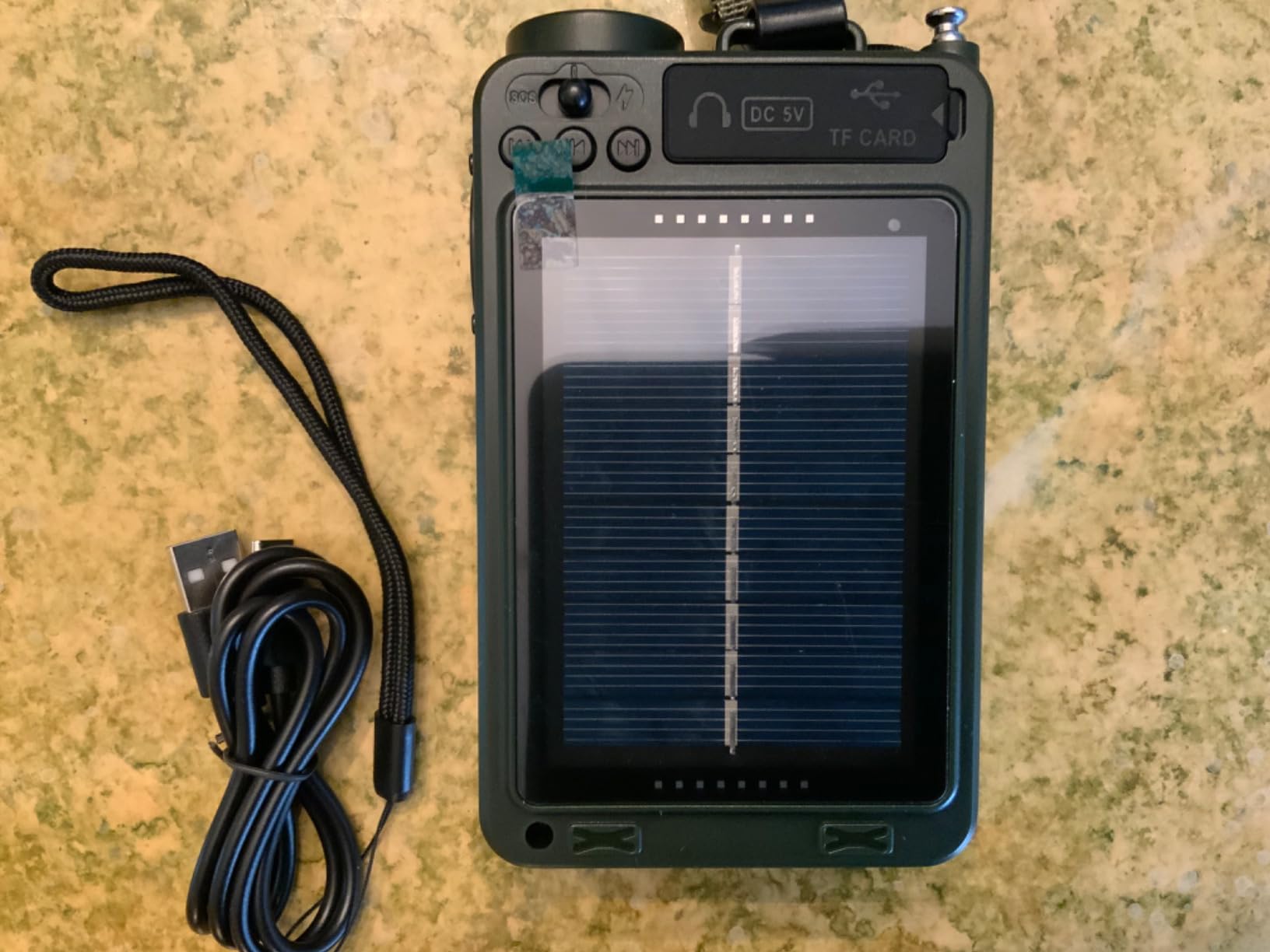 Emergency Radio Hand Crank Solar - NOAA/AM/FM Shortwave Radio for Camping customer photo 2