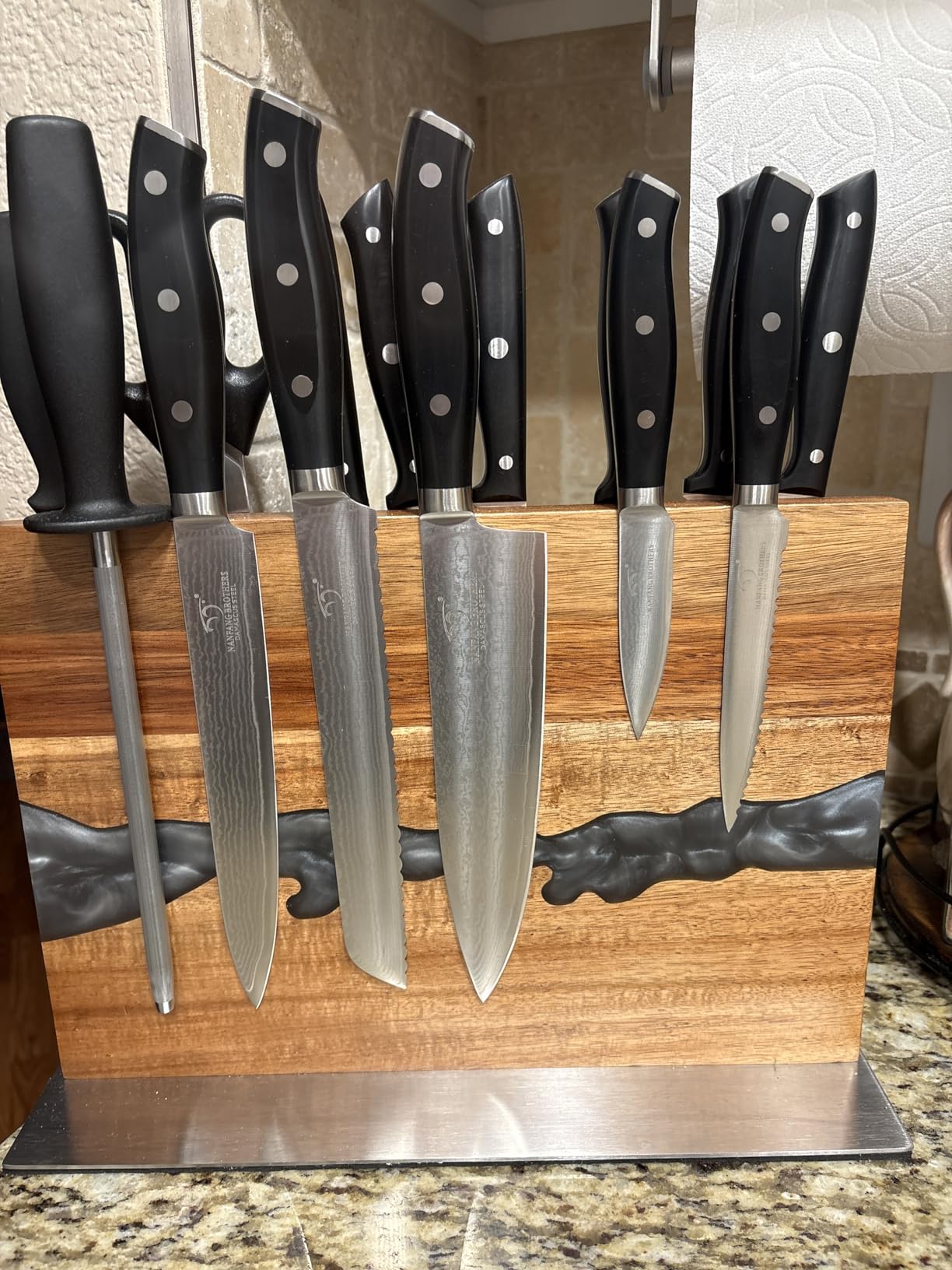 18 Pieces Damascus Kitchen Knife Set, 8 Piece Steak Knives, Non-slip ABS Ergonomic Triple Rivet Handle for Meat Fork, Knife Sharpener and Shears, 17 Slots Wooden Knife Block customer photo 1