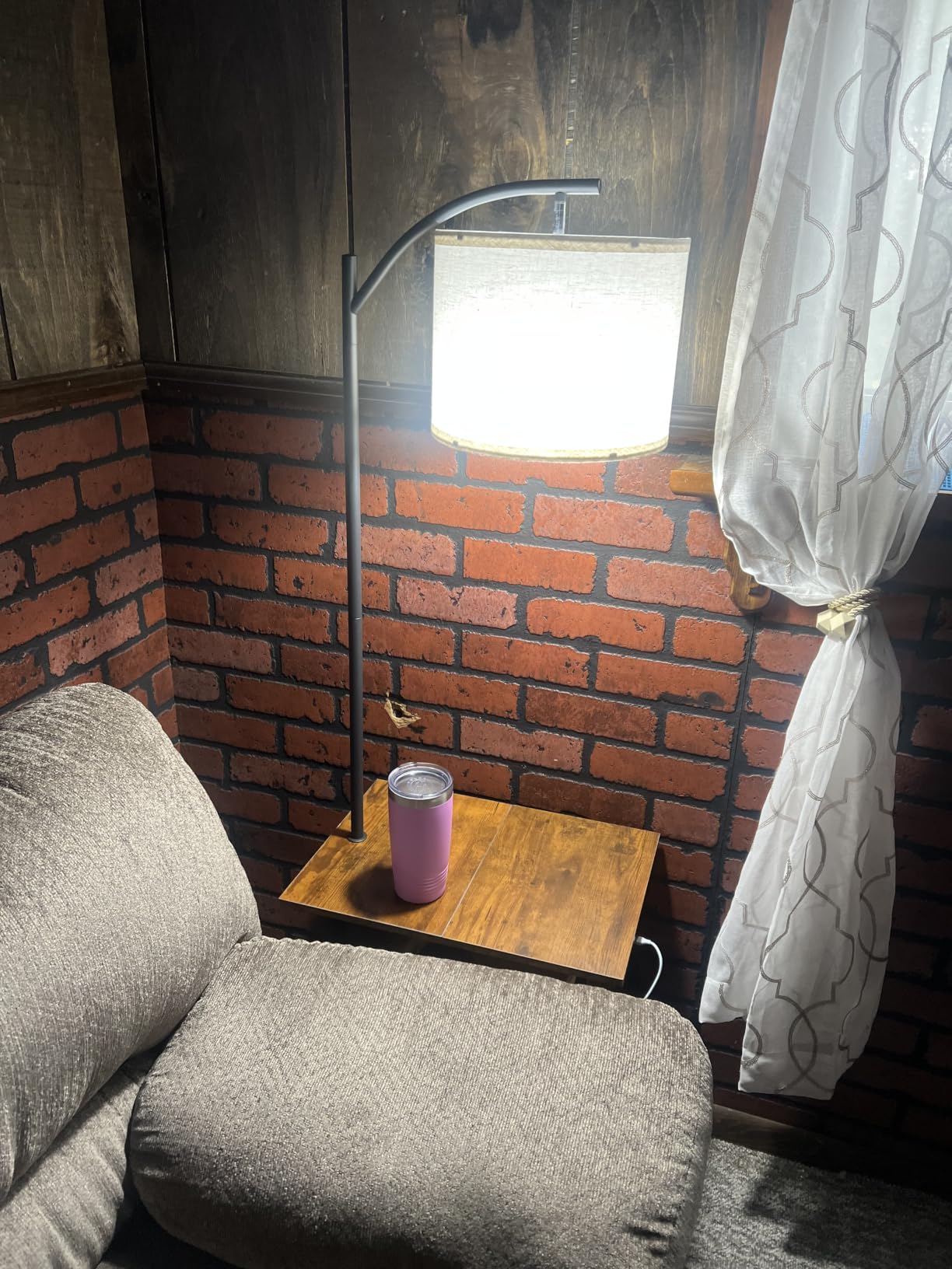 PESRAE Floor Lamp with Table, End Tables with Charging Station customer photo 2