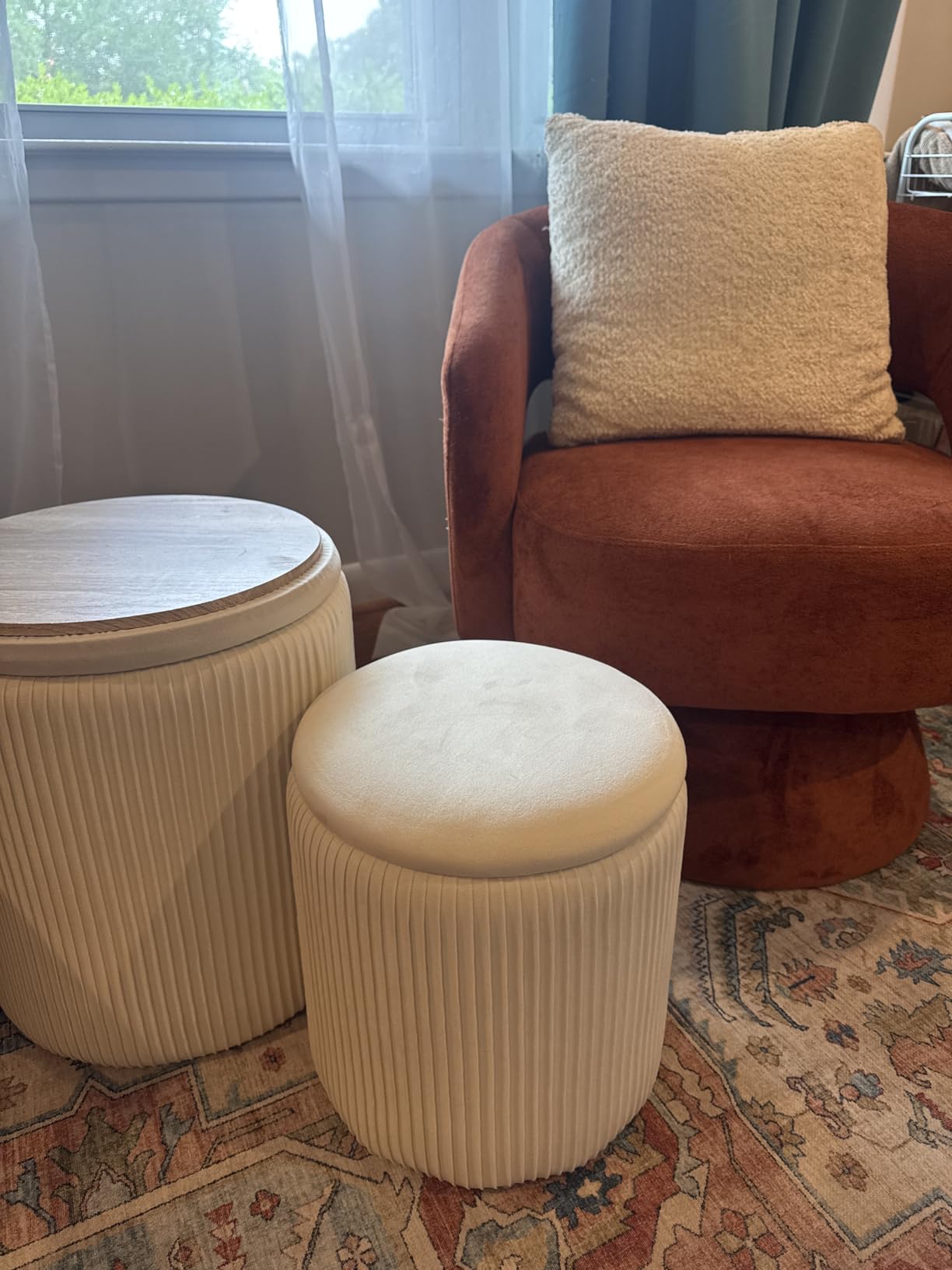 BLEXA Set of 2 Round Storage Ottoman, White Velvet Ottoman with Storage customer photo 2