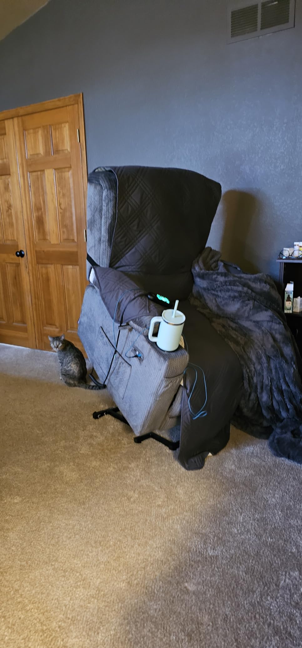MCombo Triple Motor Power Lift Recliner Chair, Fabric 7662 (Grey, Large) customer photo 1