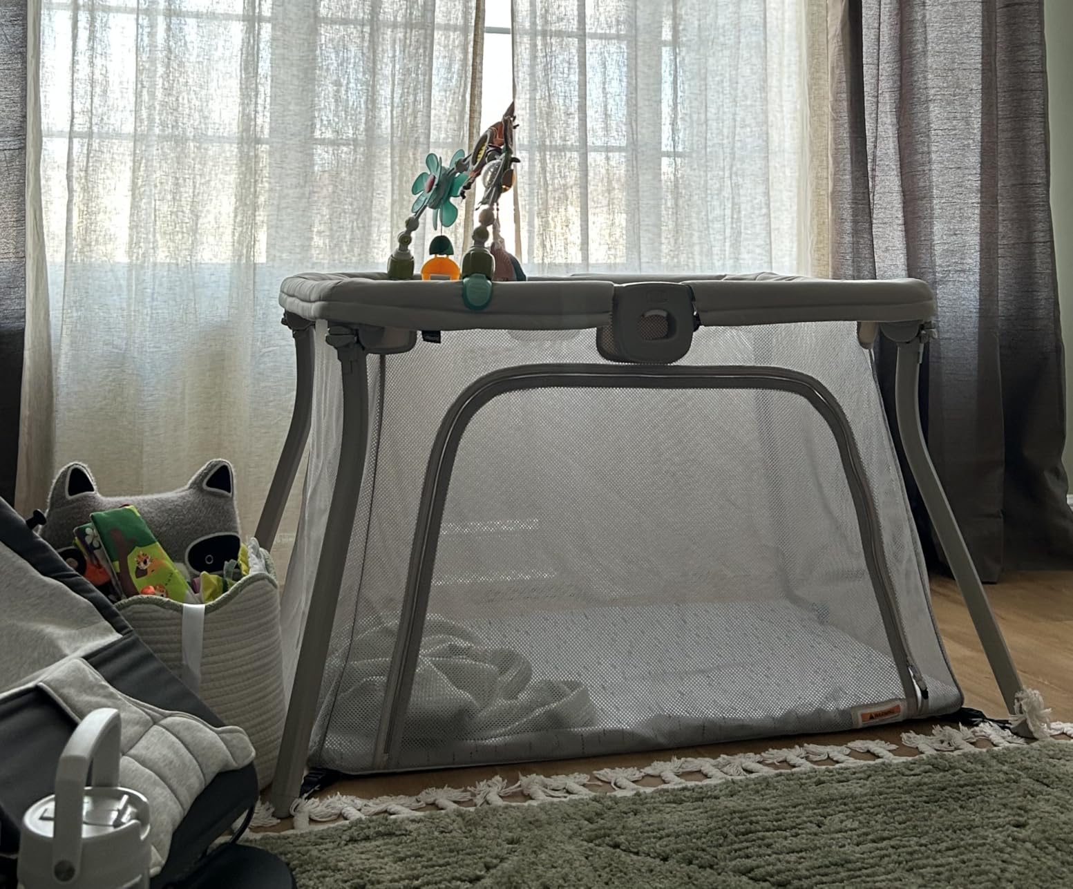 Chicco Alfa Lite Ultra-Lightweight Portable Playard with Travel Bag customer photo 2
