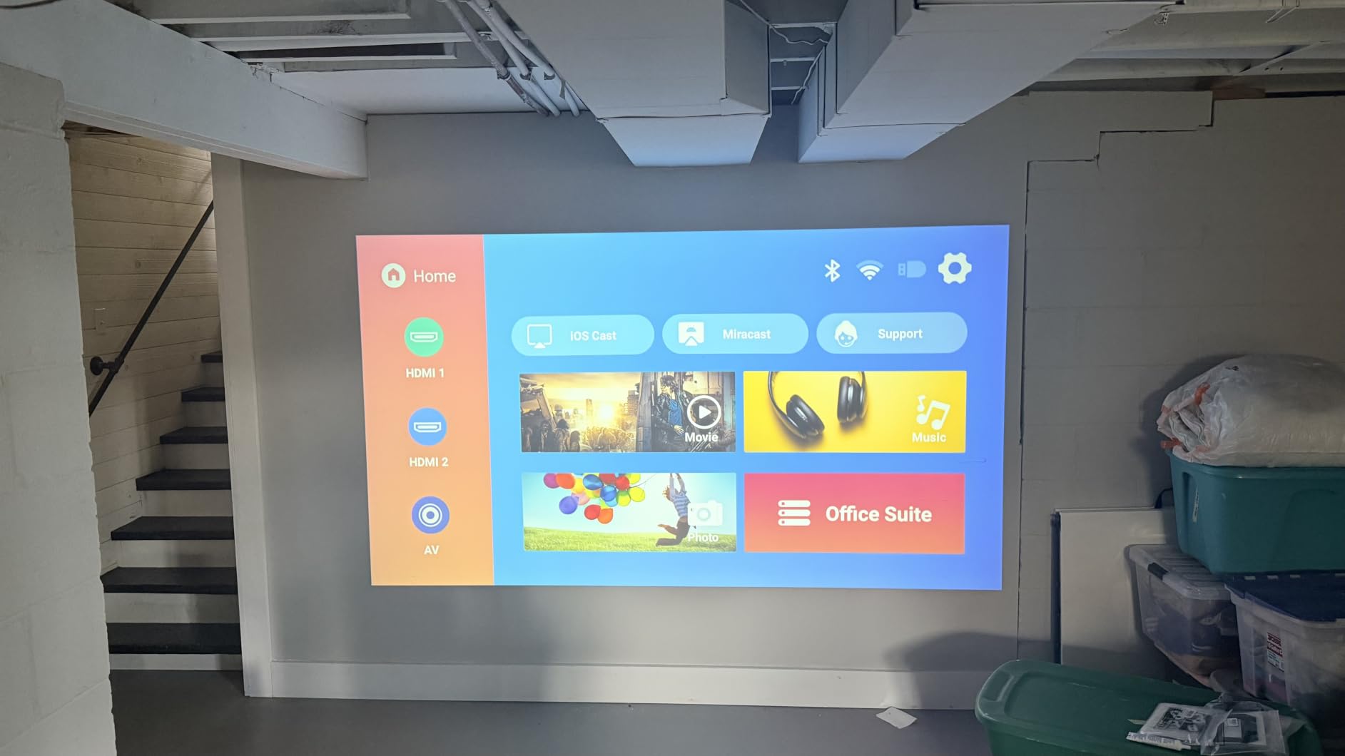 HAPPRUN 2000 ANSI 4K Decoding Projector with WiFi and Bluetooth, Auto Focus customer photo 1
