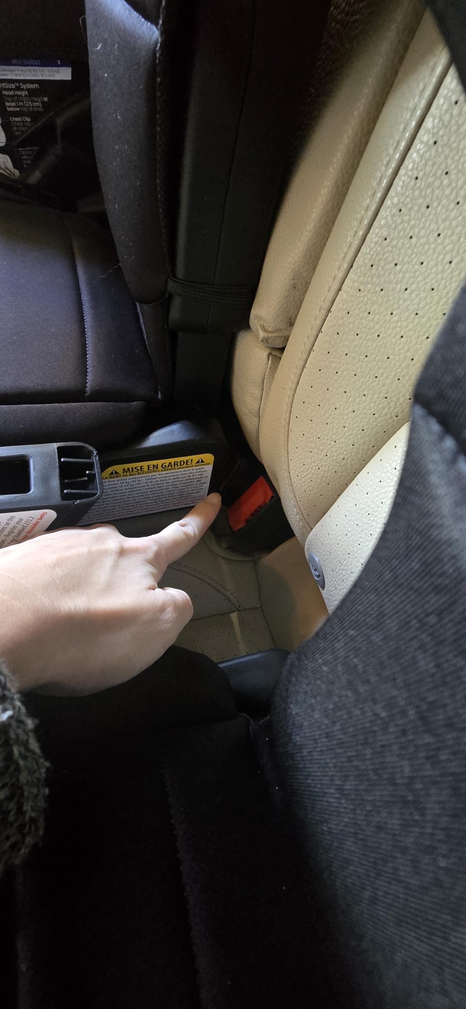Diono Connect3 R 2-in-1 High Back Booster, Slim Fit 3-Across in Many Mid-Sized Sedans and SUVs, for Children from 40-120 lbs., Lightweight with Cupholder, Black Storm customer photo 2