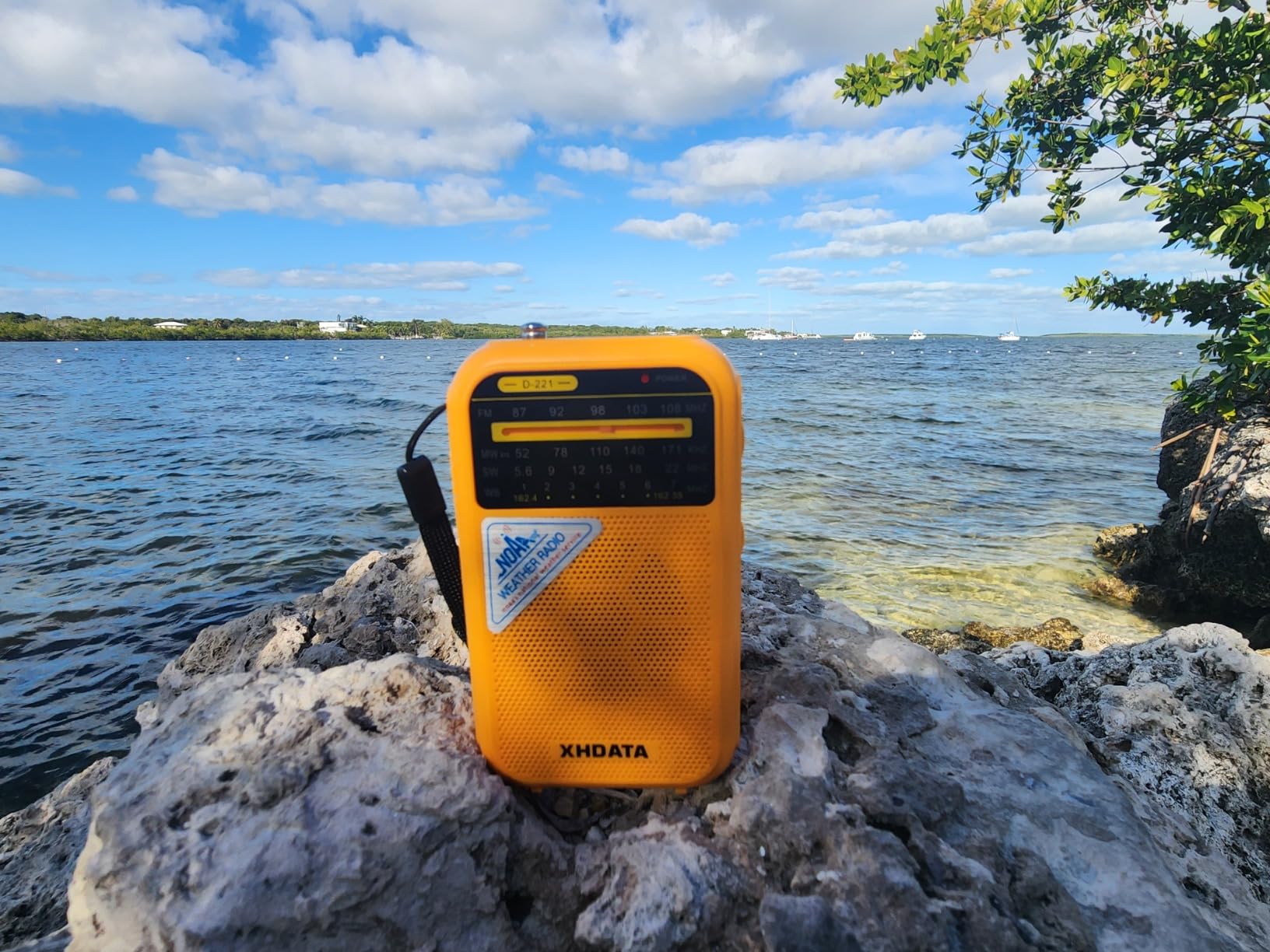 XHDATA D221 NOAA Weather Radio Portable AM FM Shortwave Radio Receiver customer photo 2