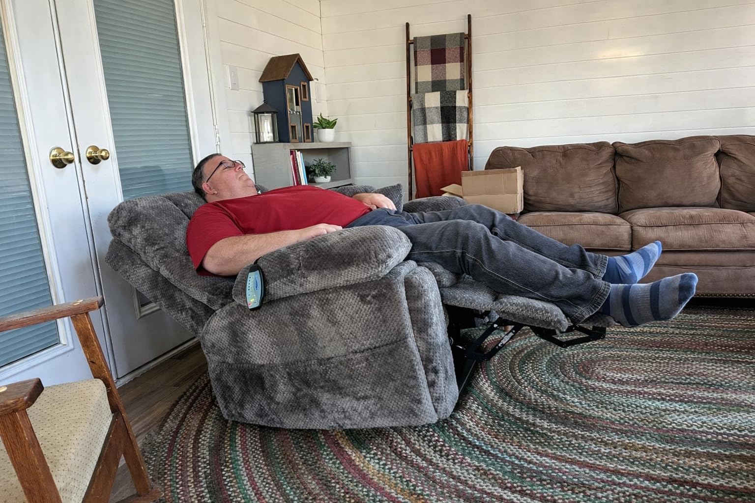 Oversized Power Lift Recliner Chair with Adjustable Headrest for Elderly,Dual Motor Lay Flat Recliner Chair with USB Port,Type C,Big and Tall Recliner with Massage&Heat,Cup Holders,Arm Storage,Brown customer photo 2