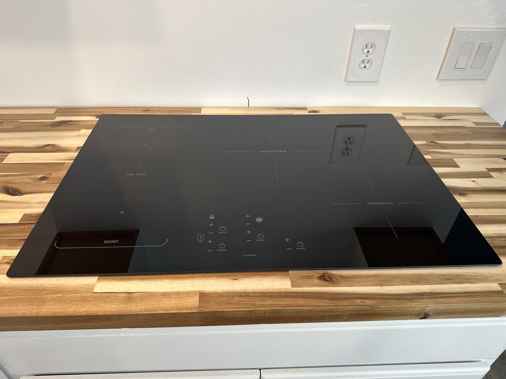 12 Inch Induction Cooktop 2 Burners, 120V 1800W Electric Stove with Bridge Function & 9 Power Levels, Built-in/Countertop Induction Burner for Kitchen, RV, Outdoor Camping customer photo 1