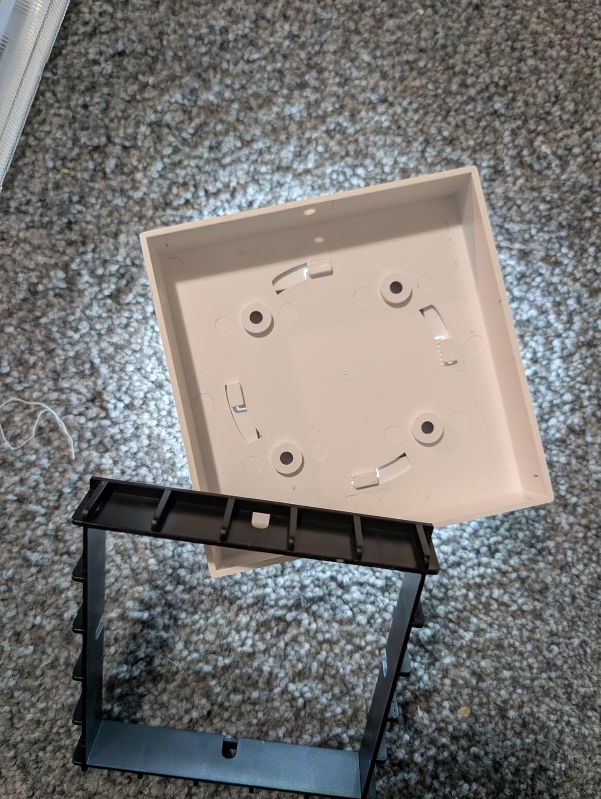 vighep Solar Post Cap Lights Outdoor 2 Pack for 3.5x3.5 & 4x4 in Posts Only customer photo 2