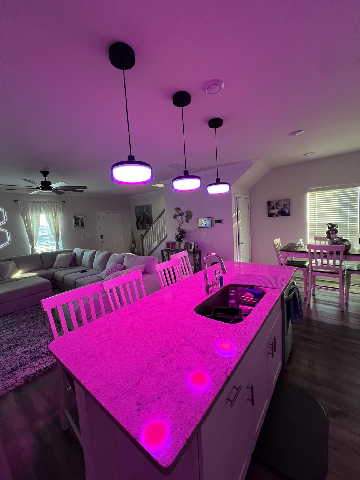 Govee Pendant Lights for Kitchen Island, Three-Layer RGBIC Smart Lighting customer photo 1