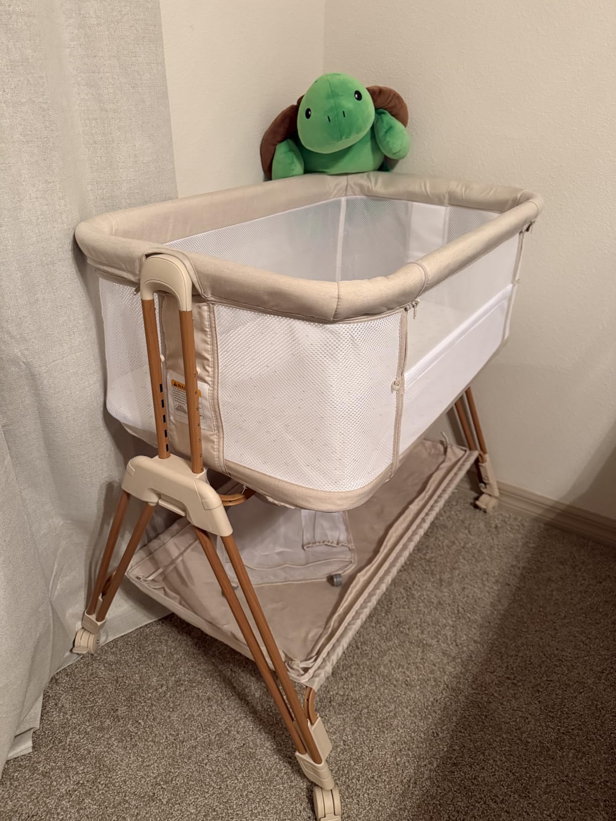 Fodoss Baby Bassinets Bedside Sleeper - Bed Side Bassinet Newborn with Wheels, Storage Tray, 4-Sided Mesh, 7 Height Adjustable, Beige customer photo 2