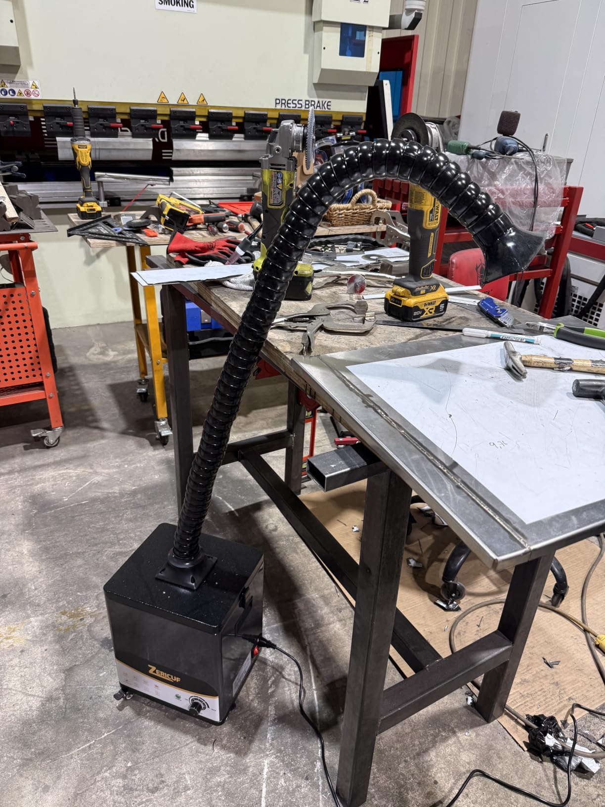 Solder Fume Extractor – 180W 320m³/h, Thickened Pre-Filters, Soundproof Low-Noise Chamber, Exclusive Downward Exhaust, H13 HEPA & High-Iodine Carbon, Smoke Absorber for Soldering, Laser, 3D Printer customer photo 1