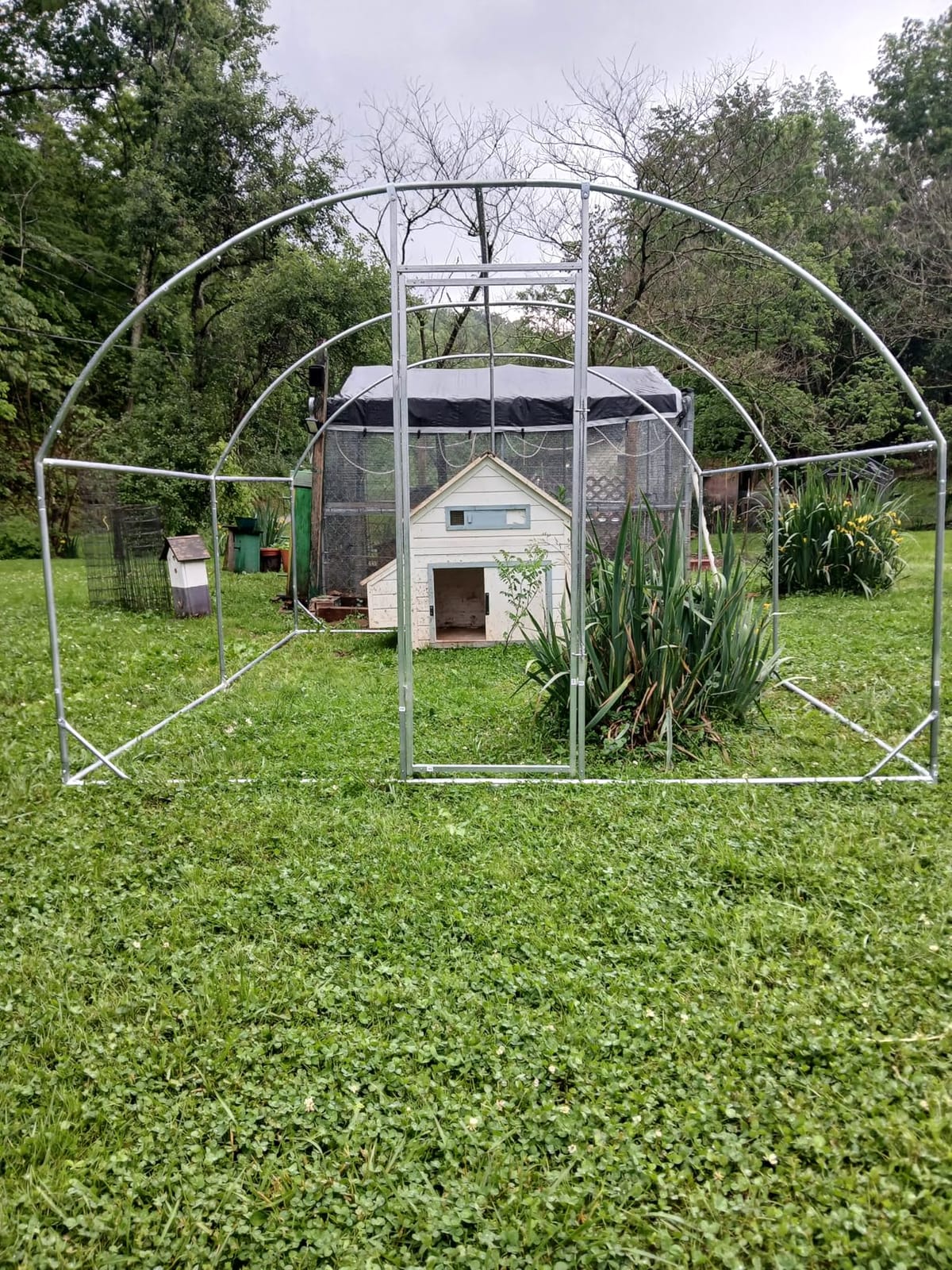 Large Walk-in Chicken Coop with Chicken Run, Galvanized Poultry Enclosure with Waterproof Anti-UV Cover and Security Lock, Ideal for Rabbit, Duck, Backyard and Farm Yard,9.8'x 6.6'x 6.6' customer photo 2
