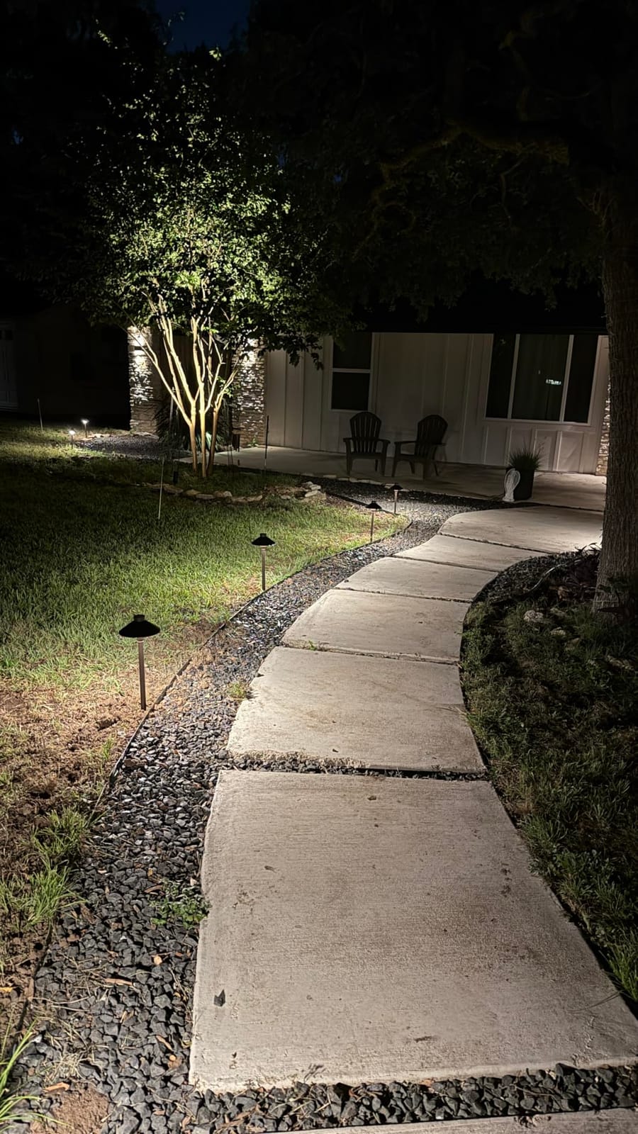 Gardencoin Complete Low Voltage Landscape Lighting Kit, 12-Pack 5W Spotlights with Smart Fastlock Connectors, 200W Transformer & 150FT Wire, Durable Aluminum Waterproof Fixture for Tree Yard customer photo 2