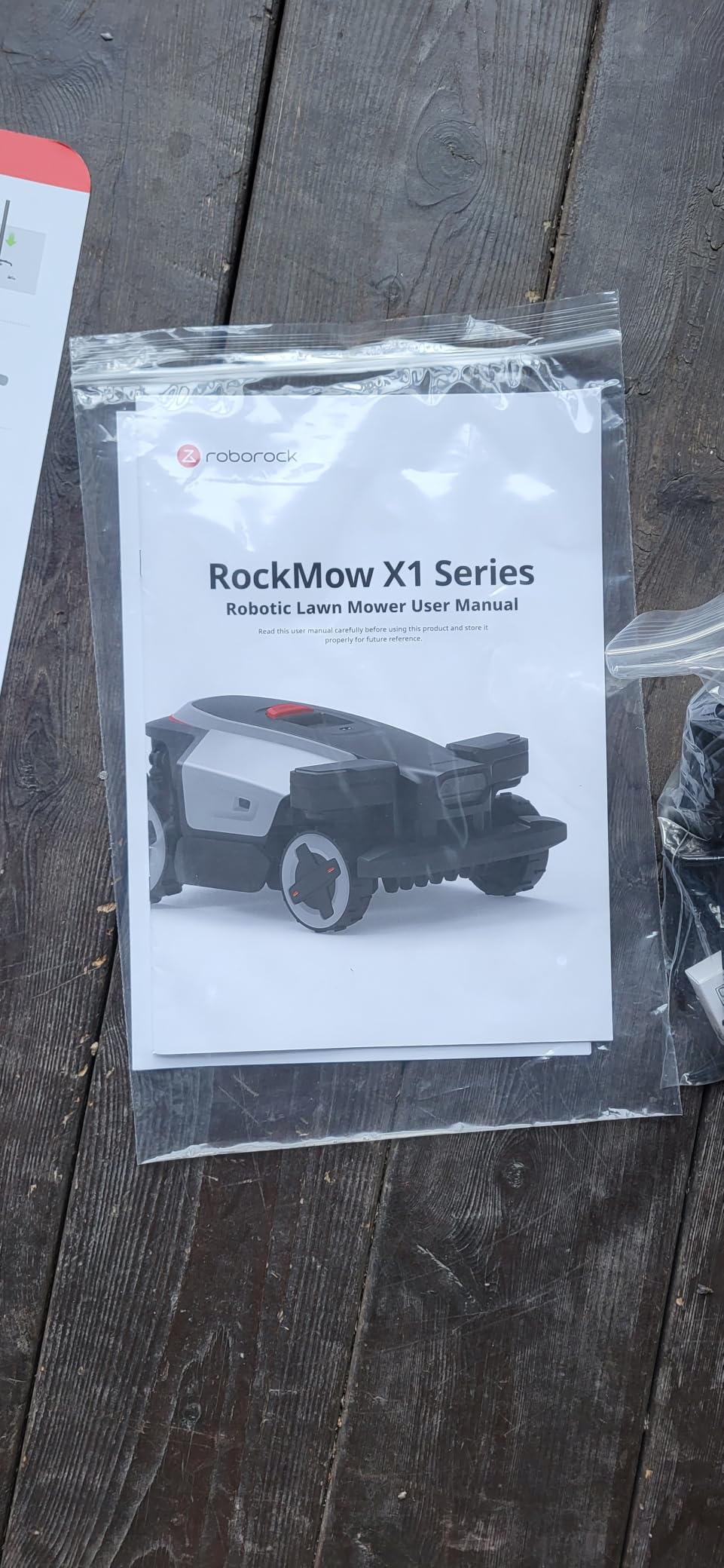roborock RockMow X115H Robot Lawn Mower, Wire-Free 4WD Robot Lawn Mower with Full-Band RTK + Quad-Vision Navigation, Auto Mapping, Multi-Sensor AI Obstacle Avoidance, 80% Slope, Covers Up to 0.37 Acre customer photo 1