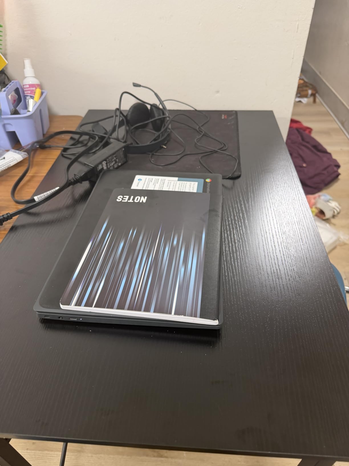 DUMOS 32 Inch Small Computer Desk, Gaming Desks for Home Office Bedroom customer photo 2